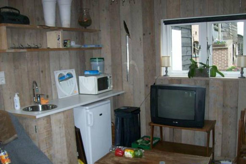 Het Boenhok Logies Bed & Breakfast Lekkerkerk Ruang foto
