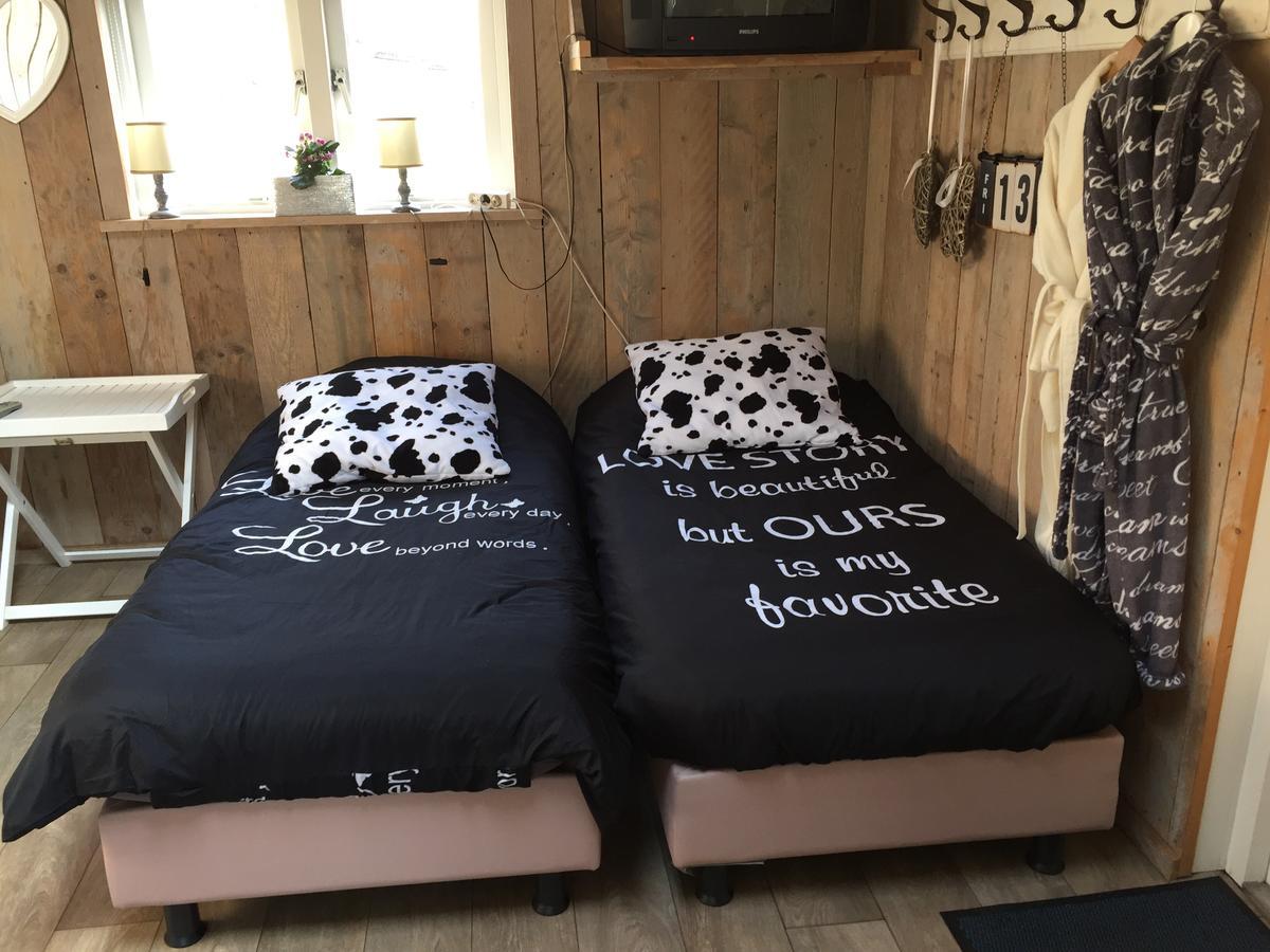 Het Boenhok Logies Bed & Breakfast Lekkerkerk Bagian luar foto